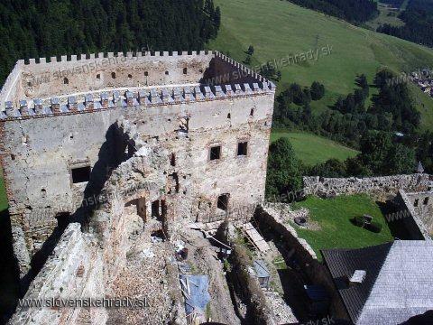 ubovniansky hrad - pohad z vee