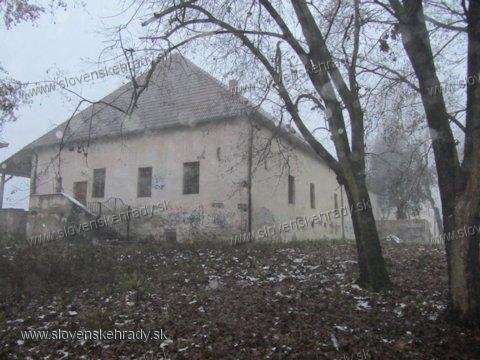 Michalovsk hrad - neskororenesann star katie