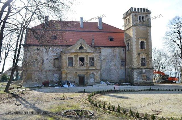 Nitrianska Blatnica - pôvodne renesančný kaštieľ