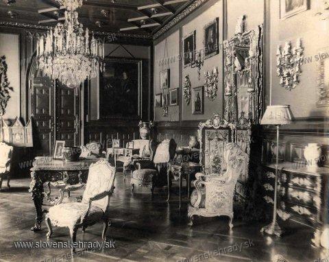Rusovce - neogotick katie - pvodn interir v rokoch 1906-1945