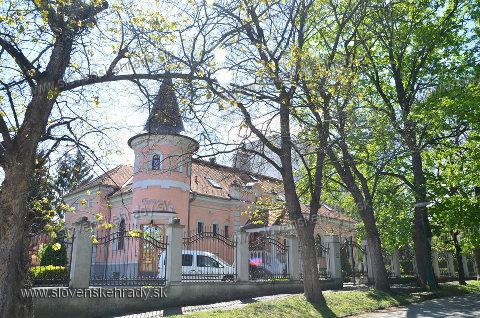 Šamorín - Tornyos vila