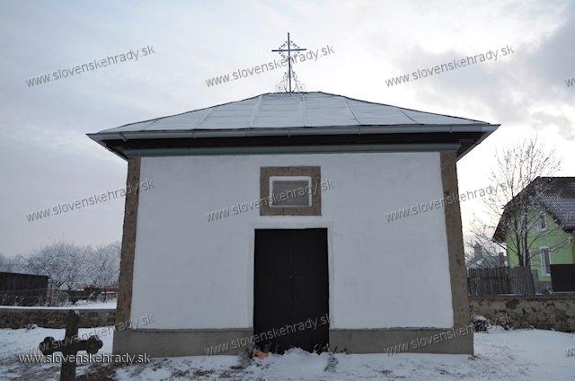 Slovensk Ves - hrobka rodu Badnyi de Maldur et Holl-Lomnicz