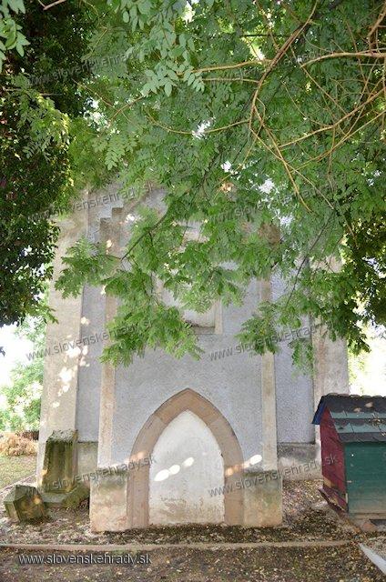 Vrble - hrobka rodu Ncsey