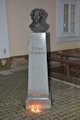 eliezovce - emprov paviln, tzv. Sov zmoek - okolie - busta Franza Schuberta
